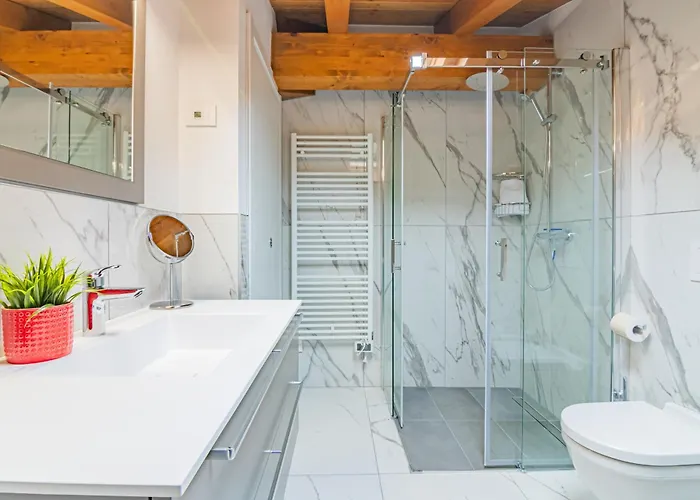 Dei Venti - Tivan By Curtiaffitti Pianello Del Lario