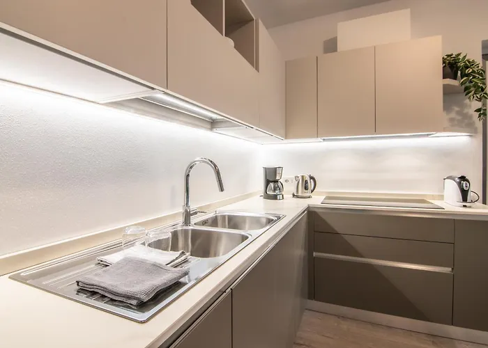 Dei Venti - Tivan By Curtiaffitti Pianello Del Lario