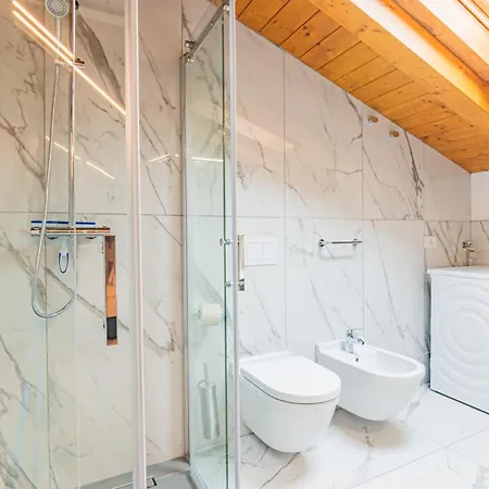 Villa Dei Venti - Tivan By Curtiaffitti Pianello Del Lario