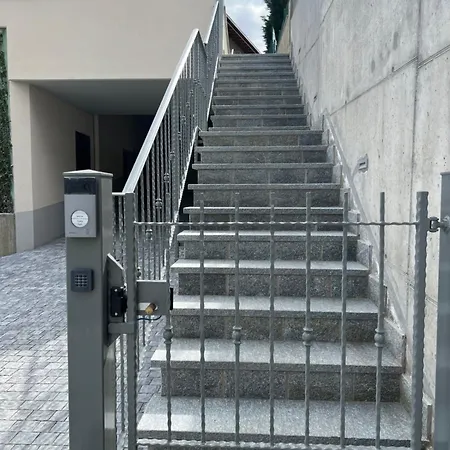 Dei Venti - Tivan By Curtiaffitti Pianello Del Lario