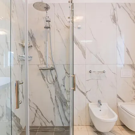 Villa Dei Venti - Tivan By Curtiaffitti Pianello Del Lario