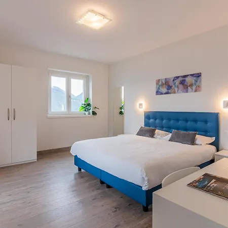 Dei Venti - Tivan By Curtiaffitti Pianello Del Lario