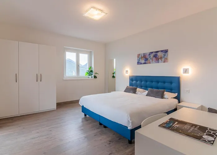 Dei Venti - Tivan By Curtiaffitti Pianello Del Lario